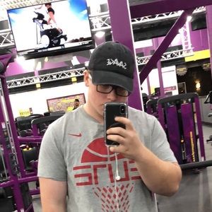 Meet your Posher, Austin